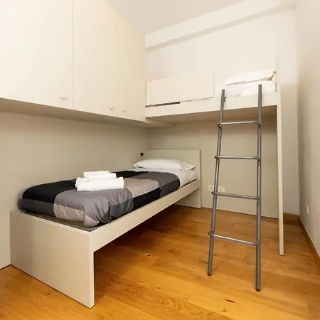 Apartment Isaia *