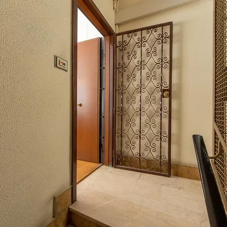 Isaia Apartment Bologna